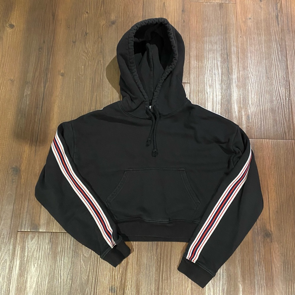Aritzia TNA Cropped Black Hoodie